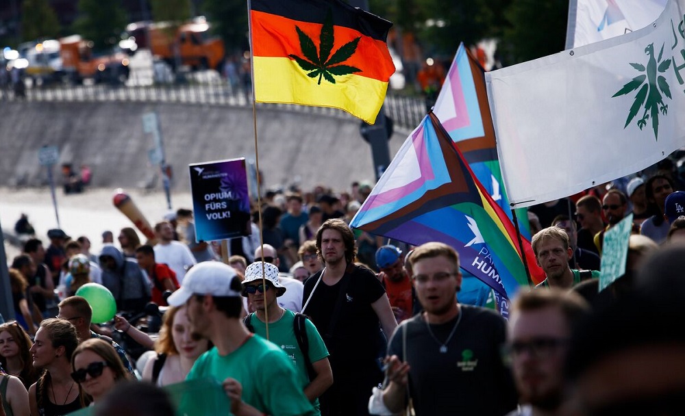 Gjermania drejt legalizimit te kanabisit, projektligji ne Parlament